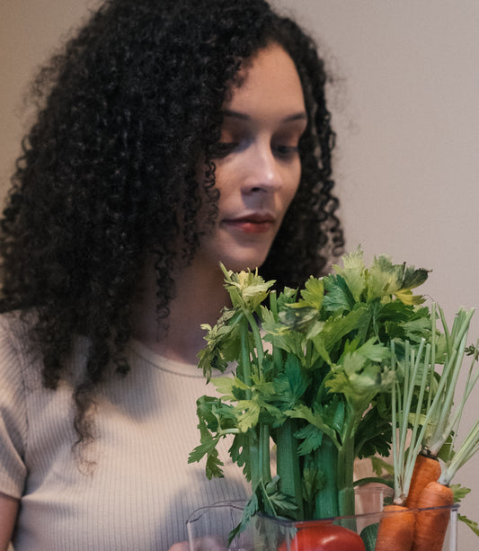 10 Ways To Grow Your Hair Fast: From Henna to Coconut Oil